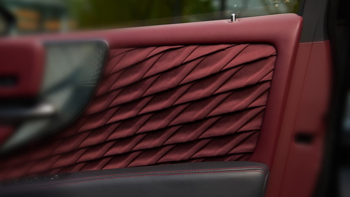 ORIGAMI-INSPIRED PLEATS