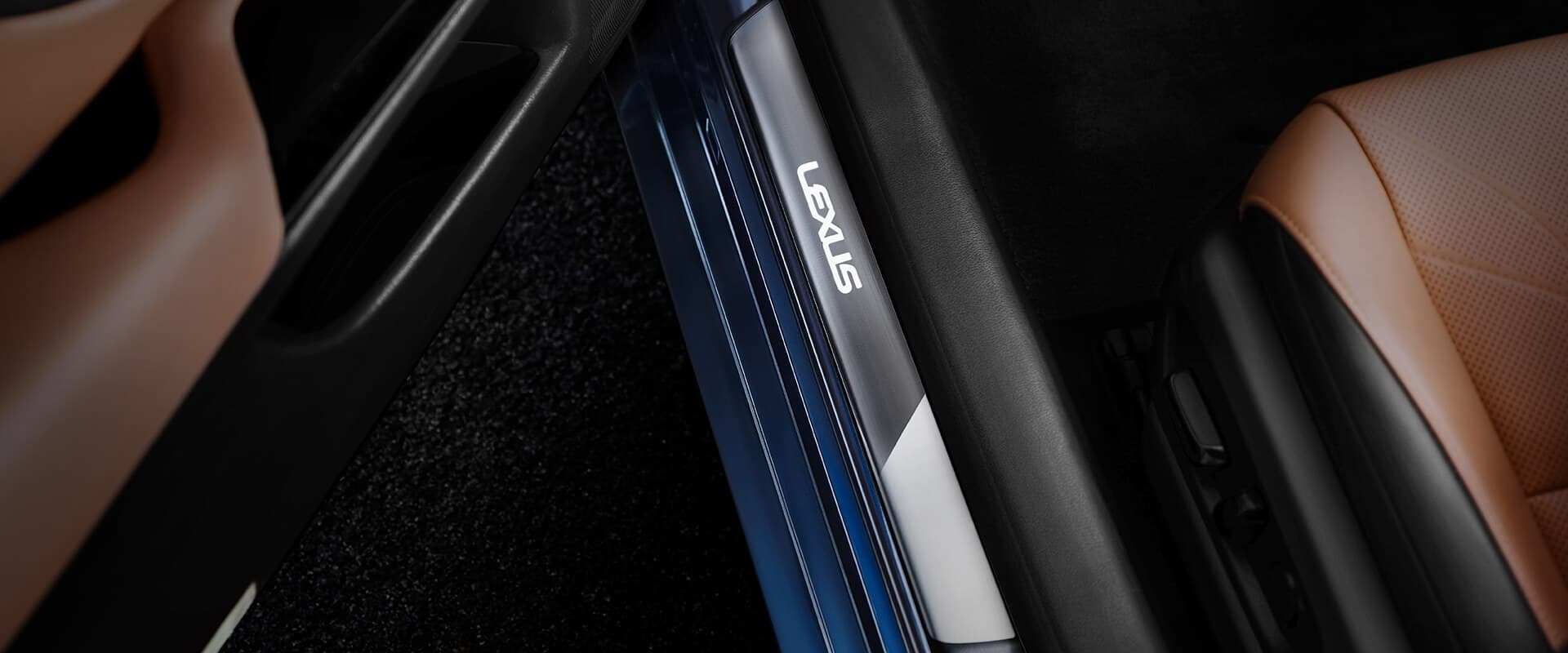 Lexus ES Interior Gallery Images