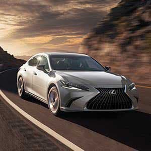 http://Lexus%20ES%20350h%20Exquisite%20Exterior%20Gallery%20Thumbnail%20Images