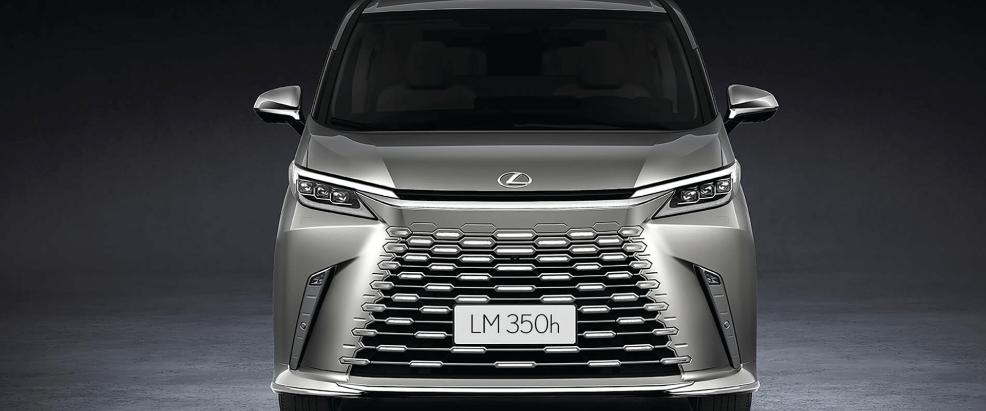 Lexus LM 350h 4-Seater Ultra Luxury Gallery Images