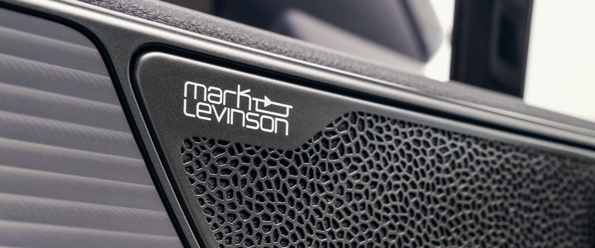 Lexus NX 350h Luxury Interior Gallery